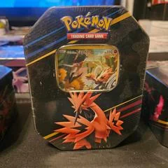 Galarian Zapdos Tin card image